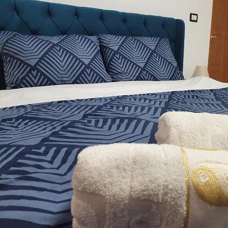 New# Bright Apartment-Tirana City Center Buitenkant foto