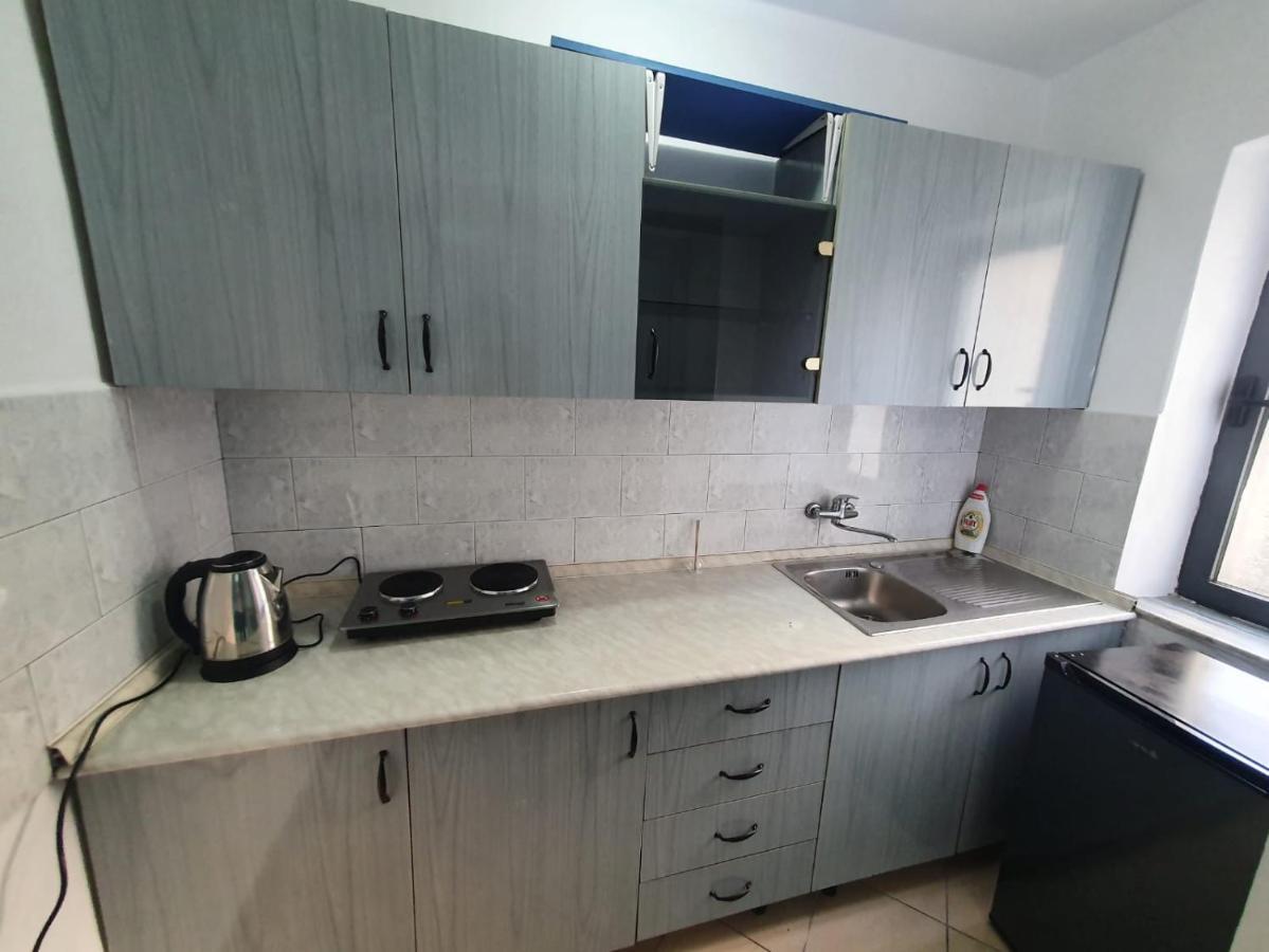 New# Bright Apartment-Tirana City Center Buitenkant foto